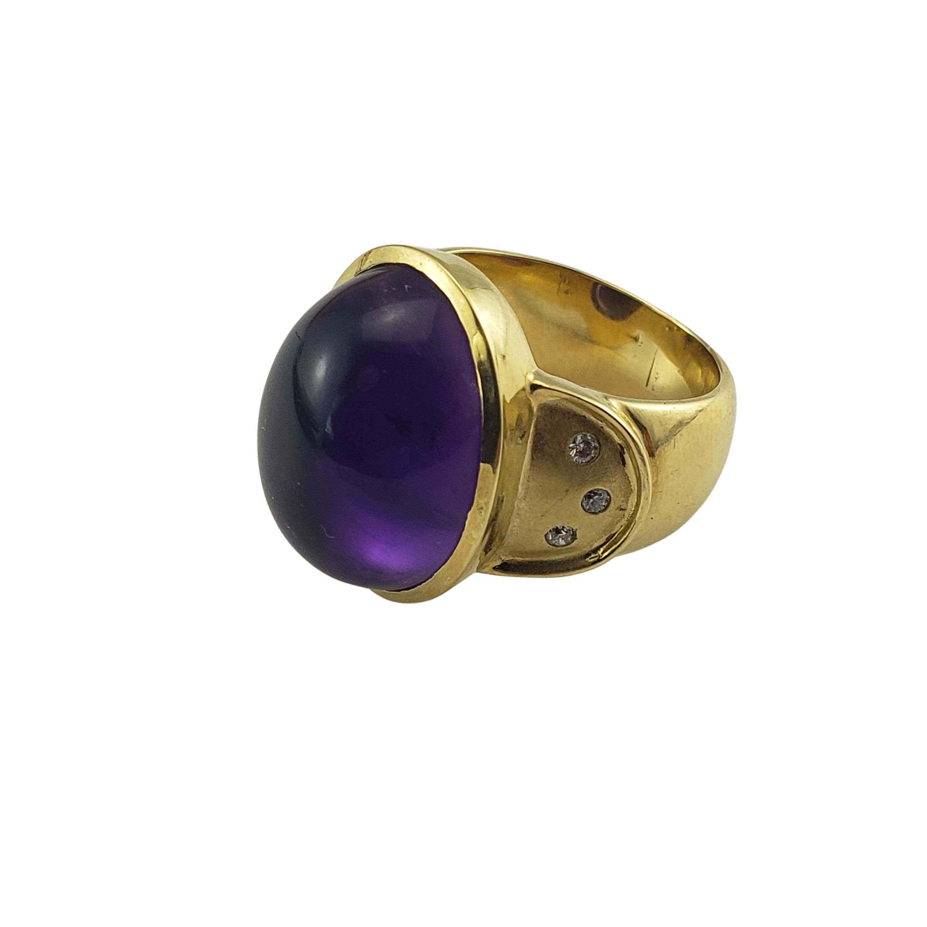 18 Karat Yellow Gold Cabochon Amethyst and Diamond Ring In Good Condition For Sale In Washington Depot, CT