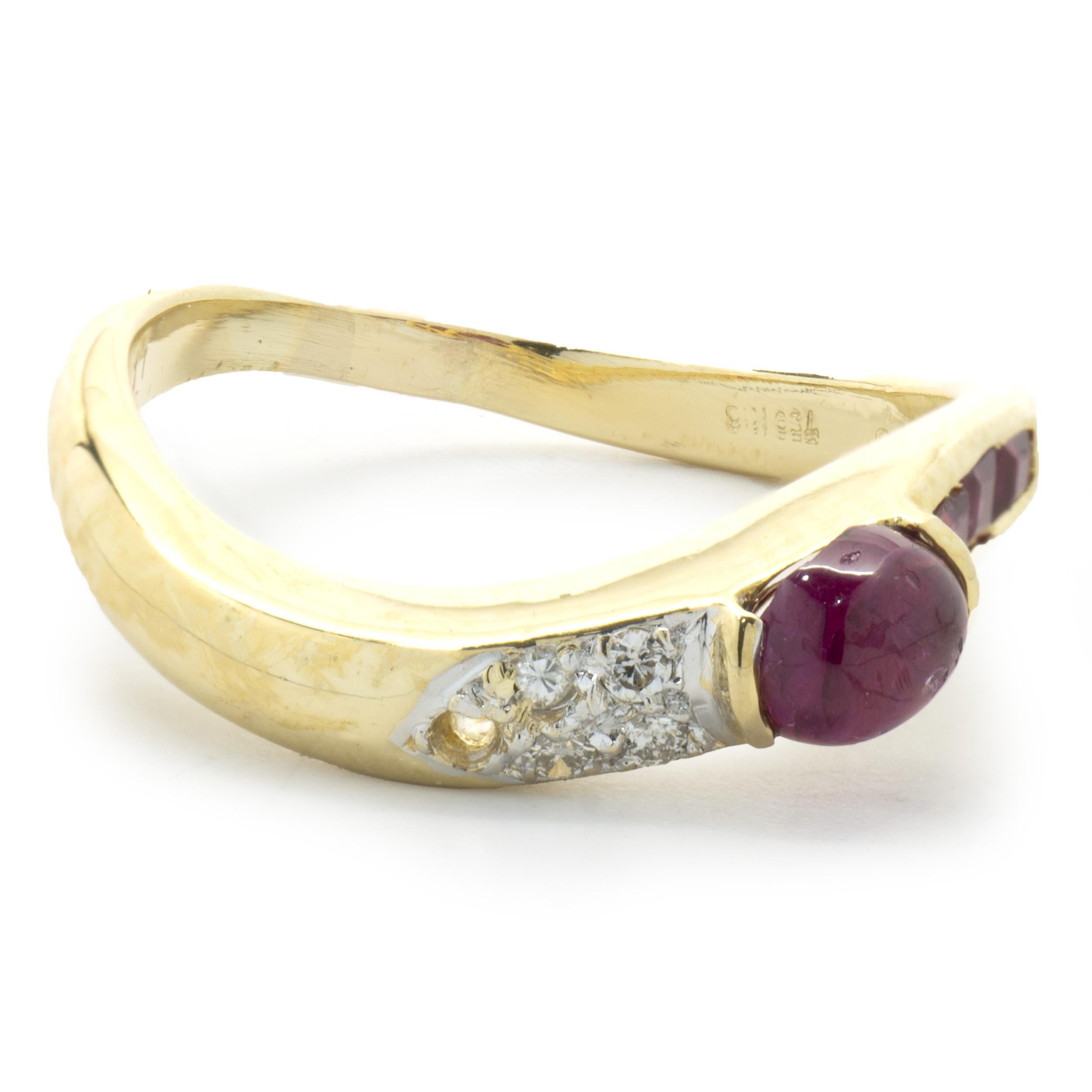 18 Karat Yellow Gold Cabochon Ruby and Diamond Ring In Excellent Condition For Sale In Scottsdale, AZ