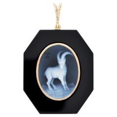 18 Karat Gelbgold Capricorn Zodiac Achat Kamee Schwarzer Onyx Anhänger Halskette