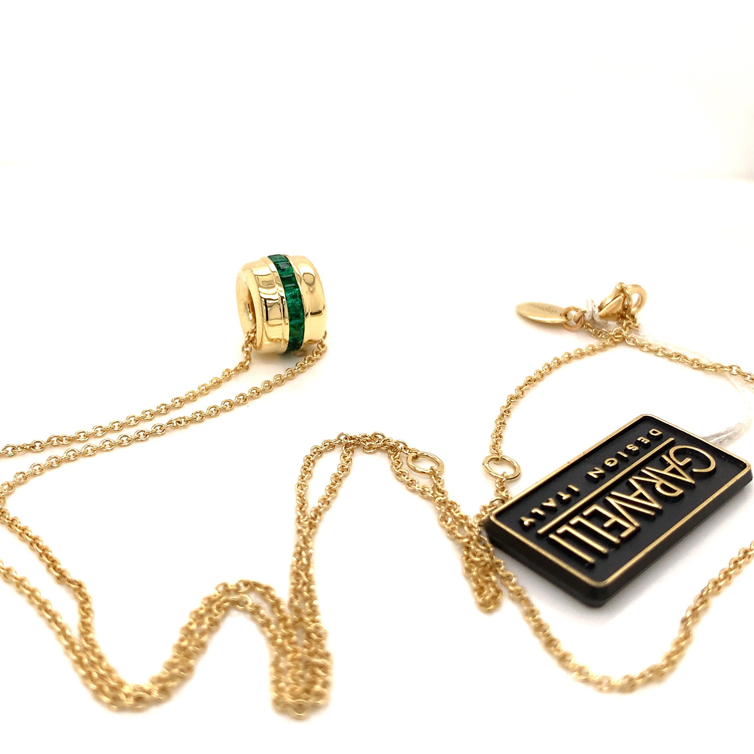 18 Karat Yellow Gold Carre Emeralds Garavelli Pendant with Chain 5