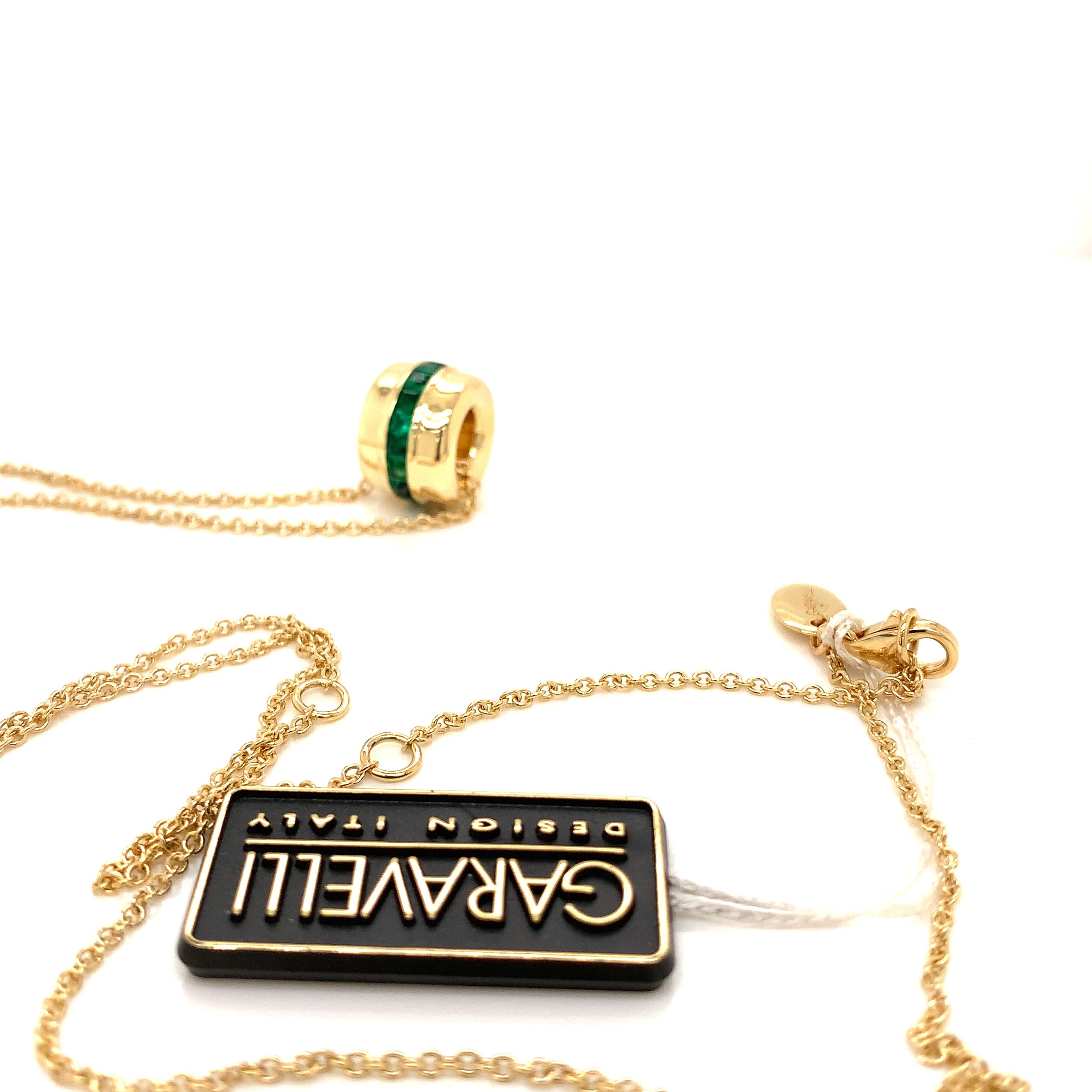 Contemporary 18 Karat Yellow Gold Carre Emeralds Garavelli Pendant with Chain
