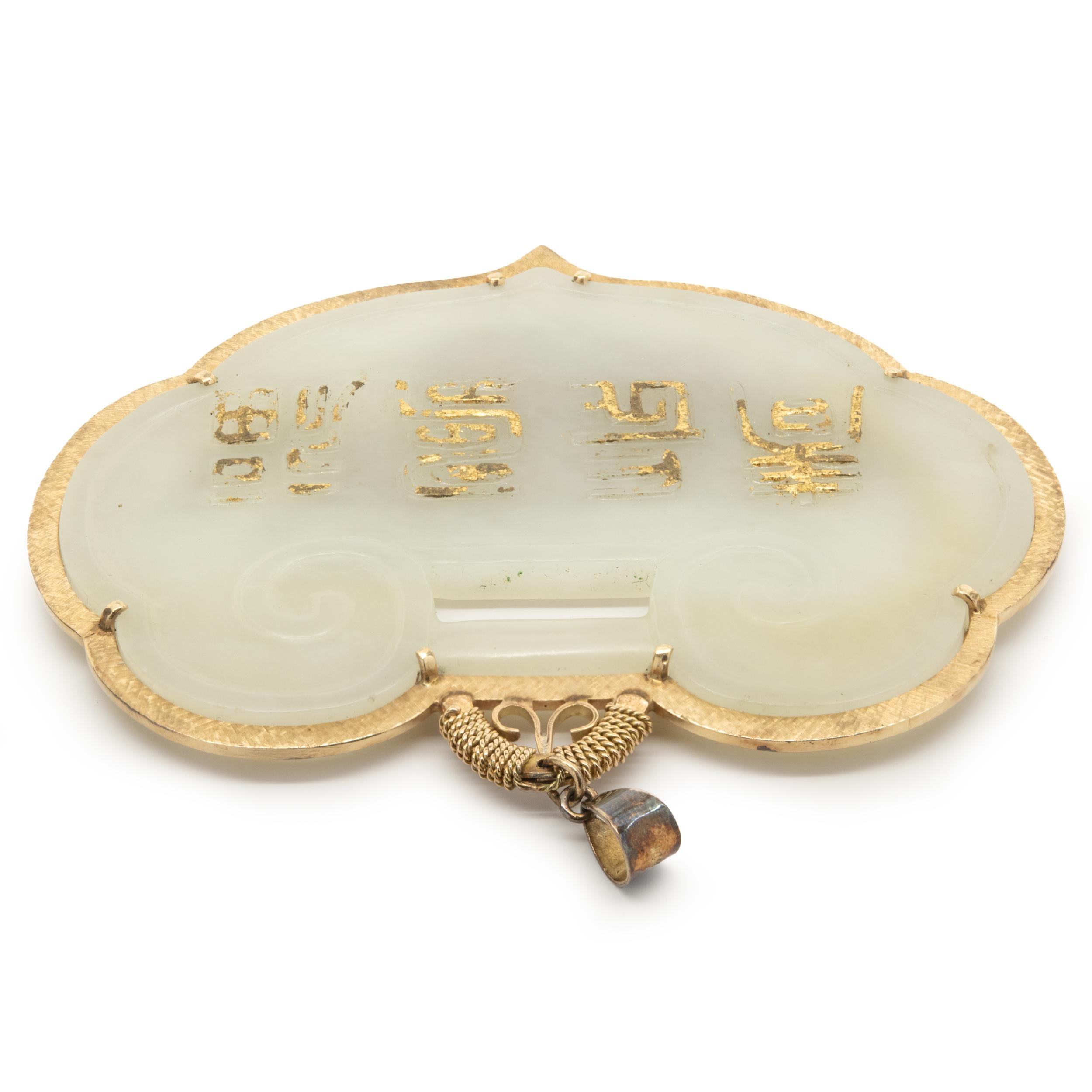 Mixed Cut 18 Karat Yellow Gold Carved Jade Pendant For Sale