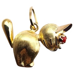 18 Karat Yellow Gold Cat with Red Cabochon Eyes Pendant #23913
