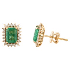 18k Yellow Gold Certified May Birthstone Emerald Halo Diamond Stud Earrings
