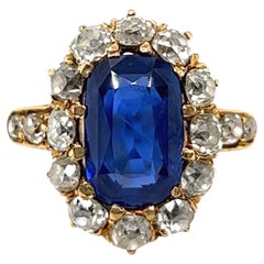 18 Karat Yellow Gold Ceylon Sapphire and Diamond Ring