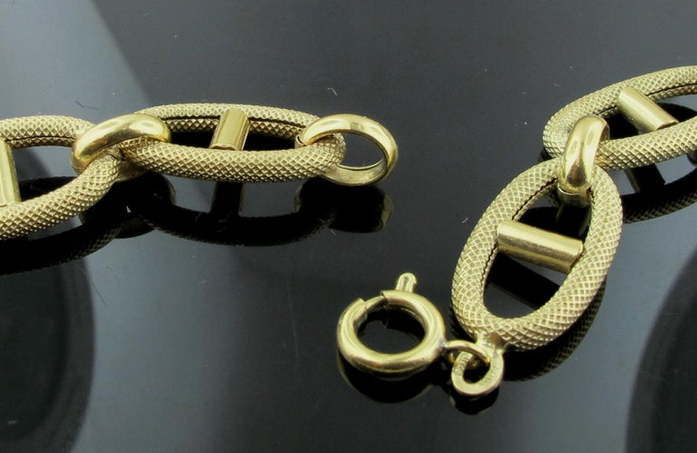 18 Karat Yellow Gold Chain Link Necklace For Sale 1