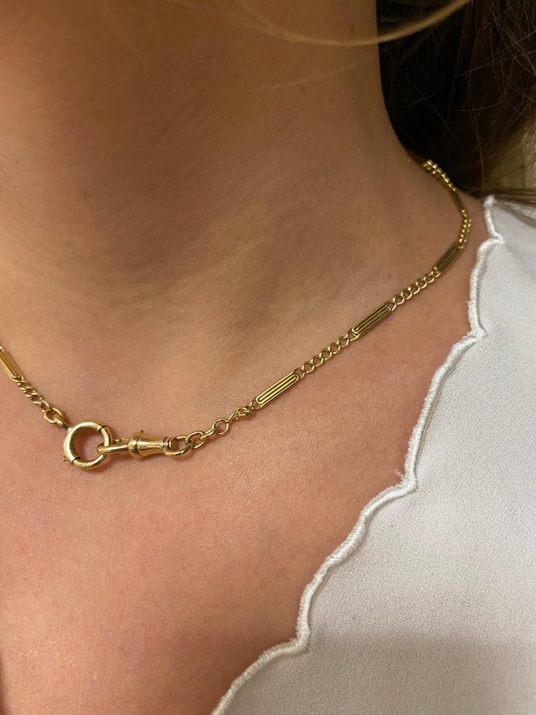 Women's or Men's 18 Karat Yellow Gold Chain with 2 Decorations For Sale