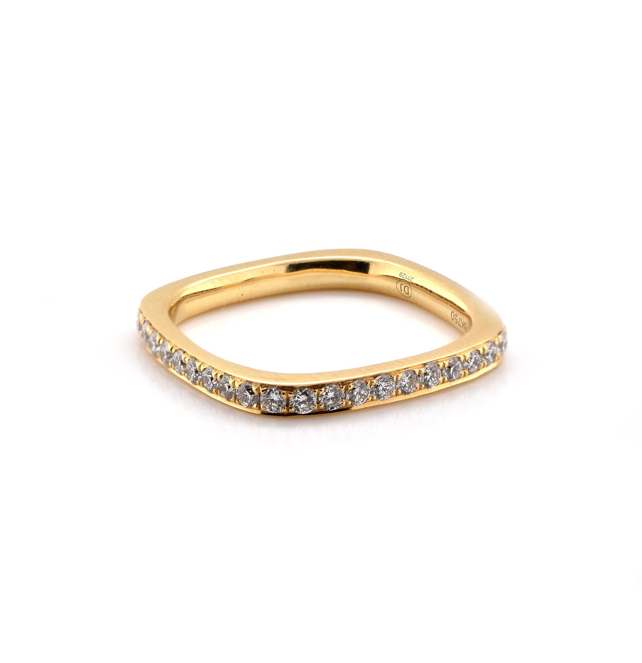 18 Karat Yellow Gold Channel Set Diamond Square Band In Excellent Condition In Scottsdale, AZ