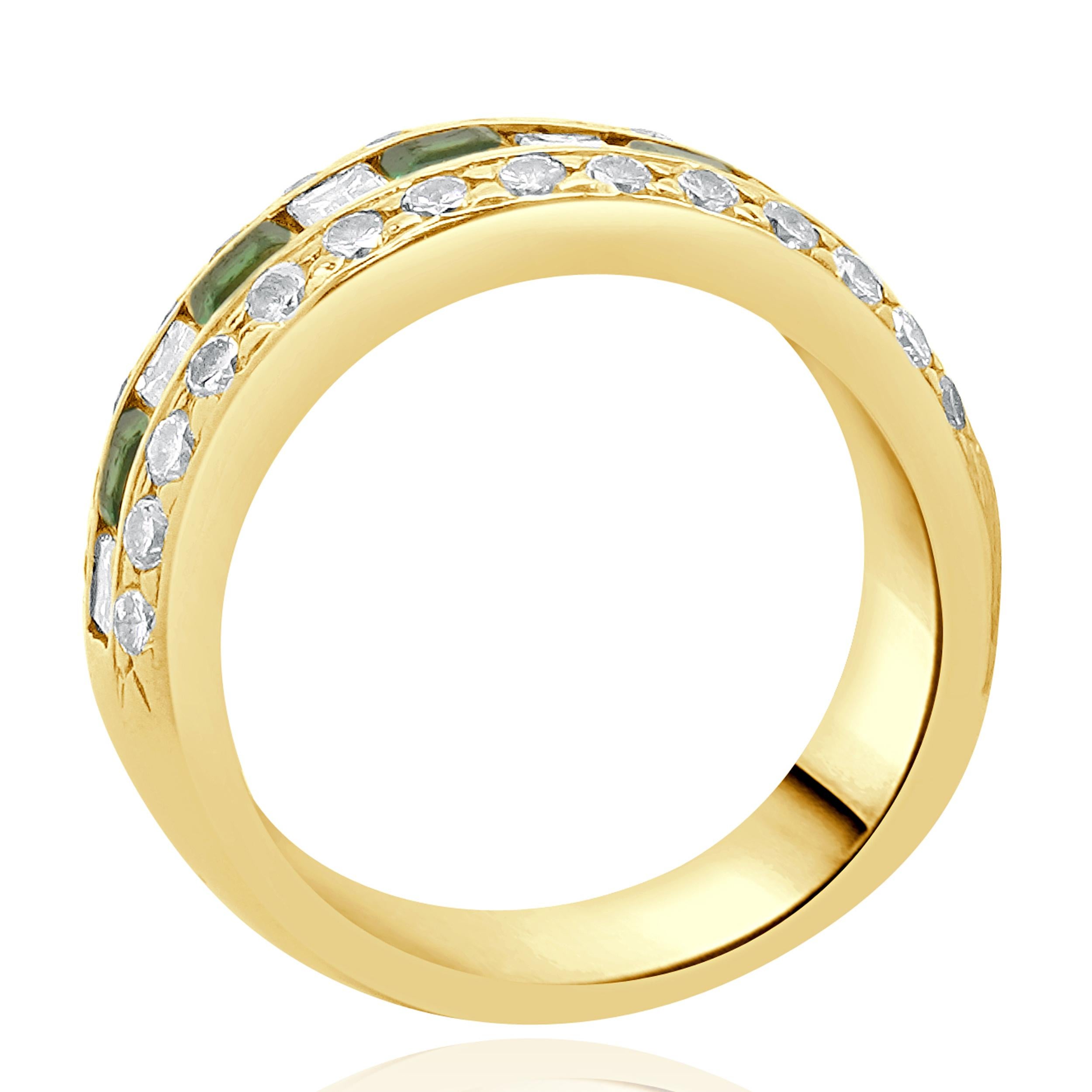 Taille ronde Bague en or jaune 18 carats, tourmaline chromée et diamants en vente
