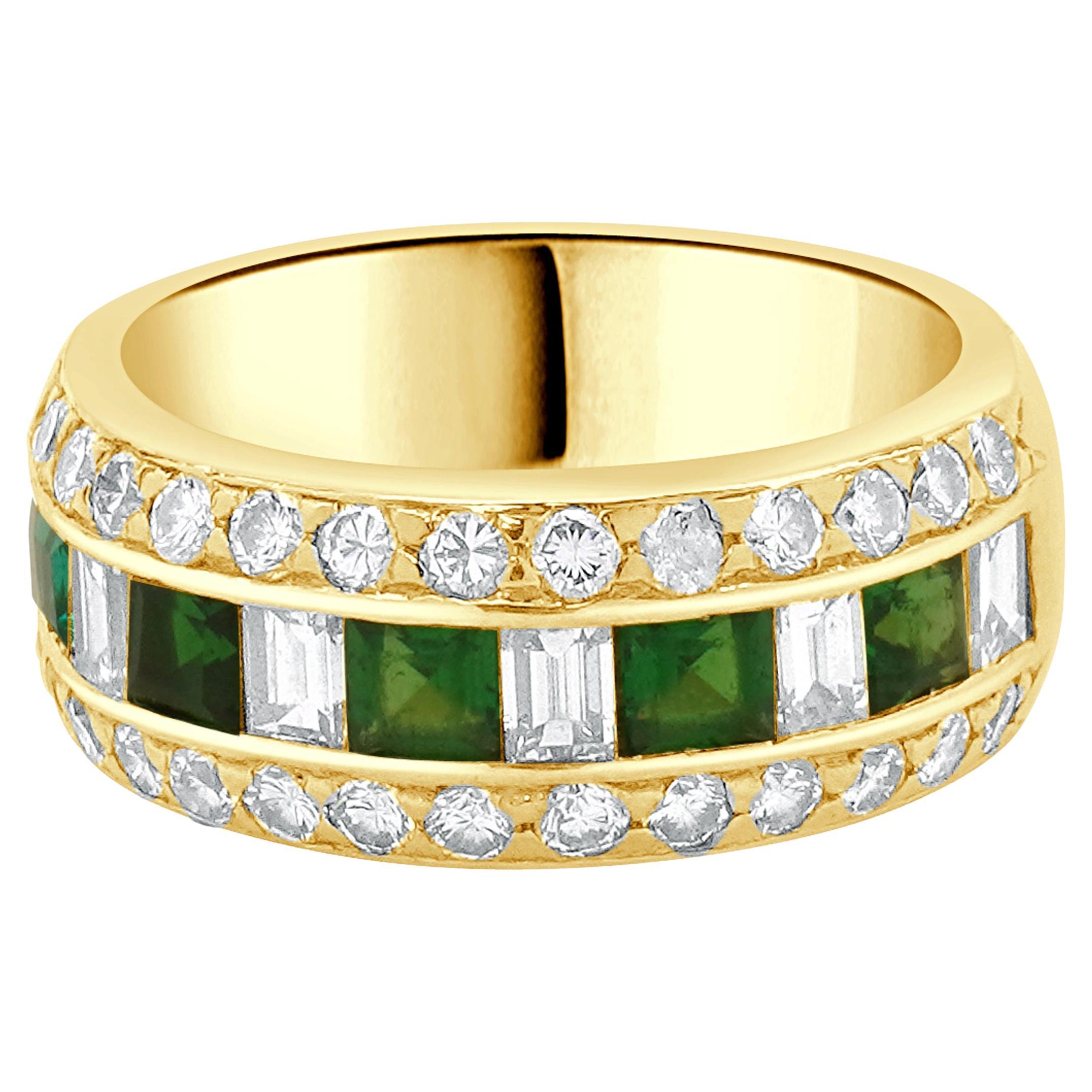 18 Karat Yellow Gold Chrome Tourmaline & Diamond Band