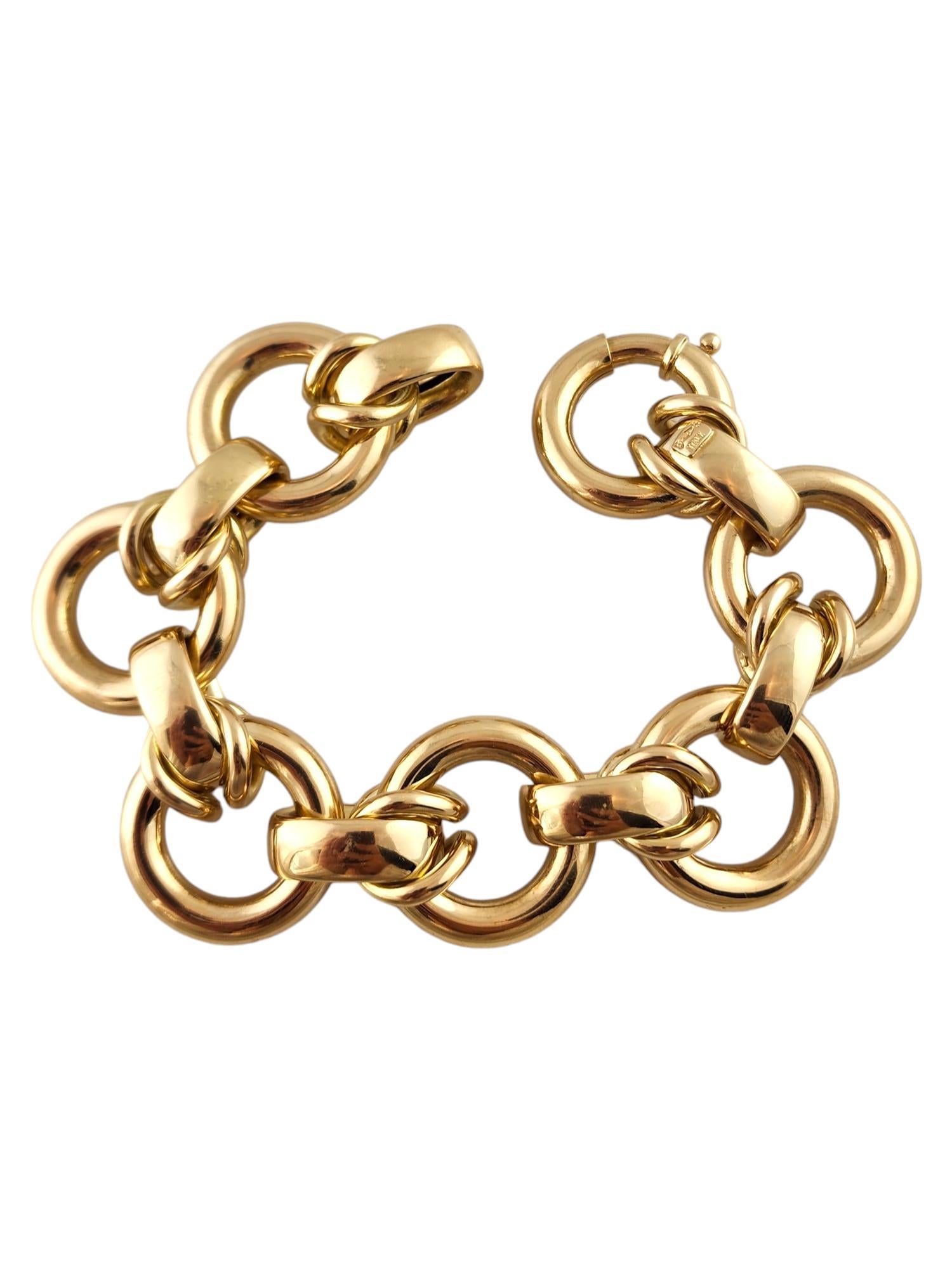 18 Karat Yellow Gold Chunky Open Link Bracelet 18897 at 1stDibs