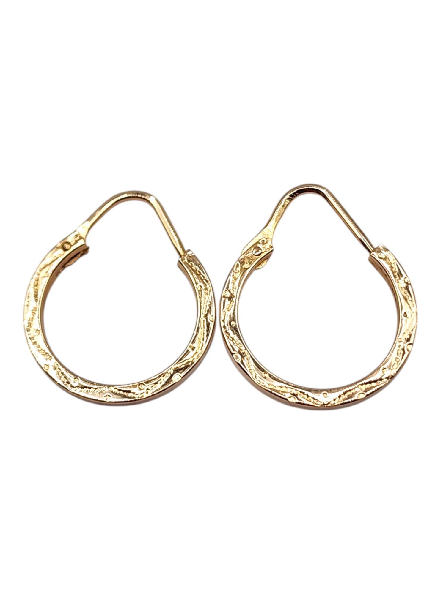 18 Karat Yellow Gold Circle Hoop Earrings #20484