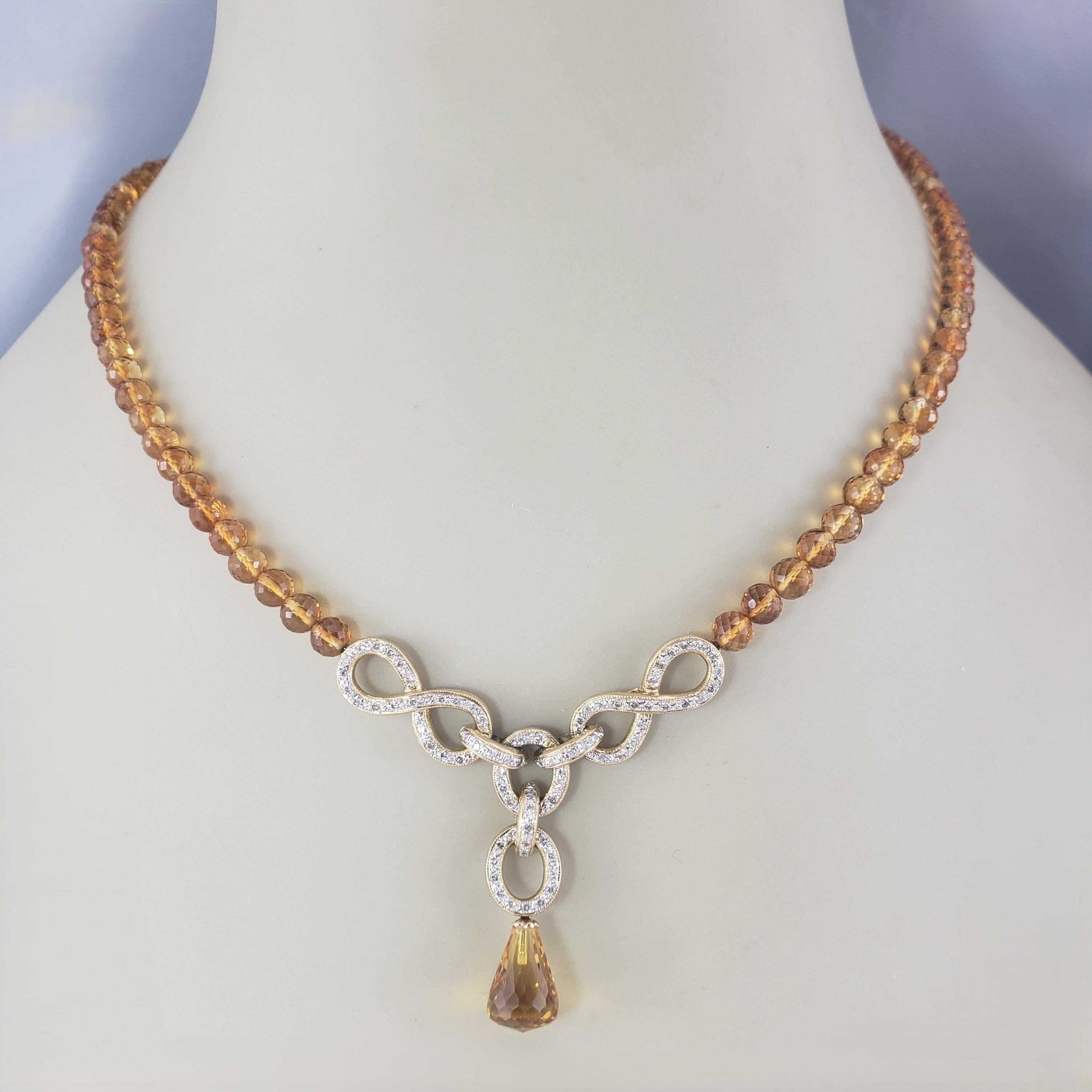 Collana a 