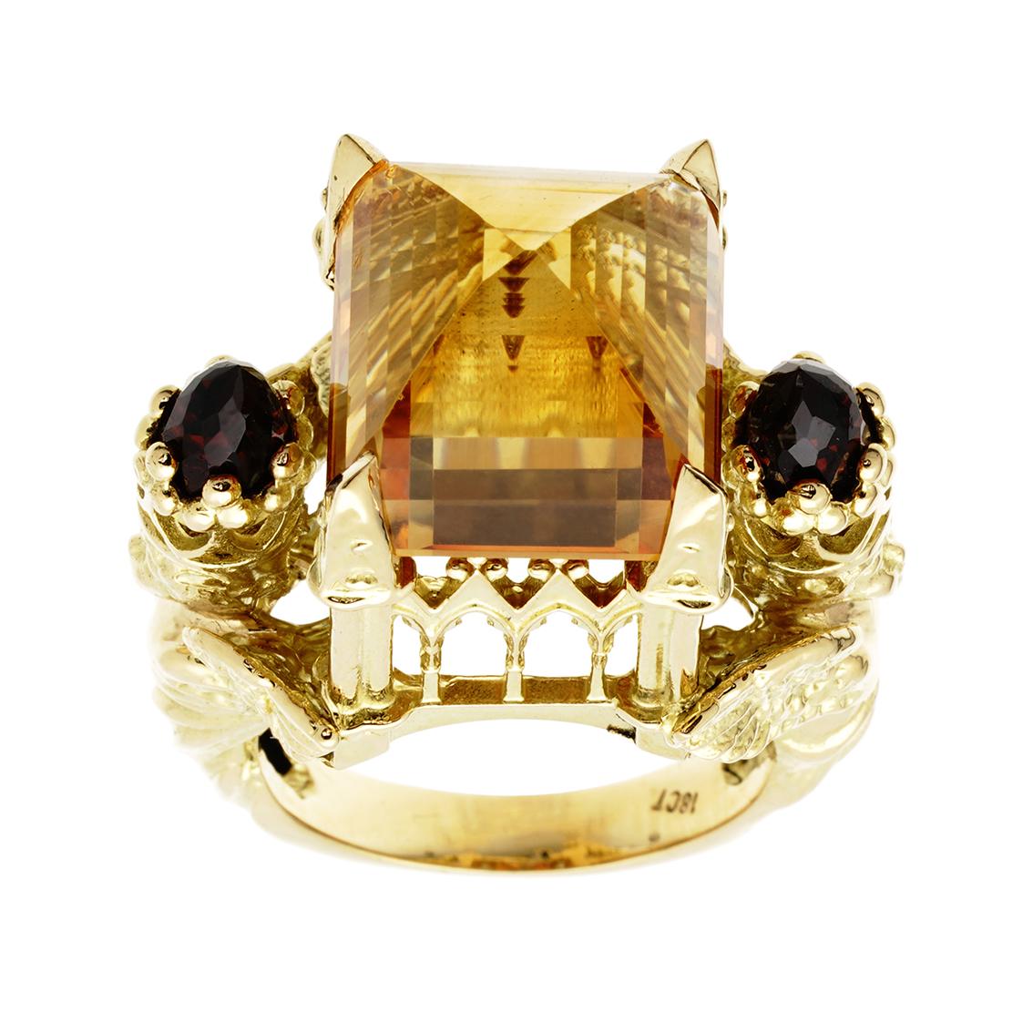 Gothic Cathedral Ring in 18 Karat Yellow Gold, Citrine and Garnets For Sale 2