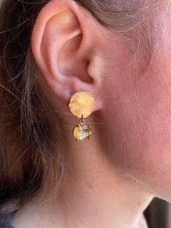 14 Karat Yellow Gold Citrine Gold Moon Handcrafted Design Dangle Earrings