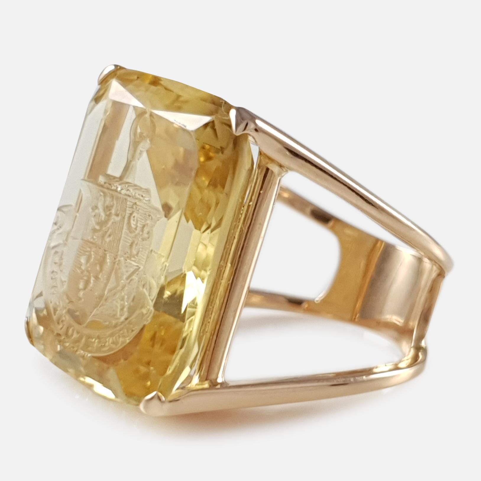 18 Karat Yellow Gold Citrine Intaglio Cocktail Seal Ring 4