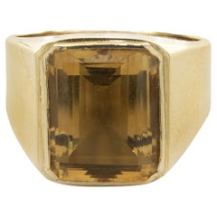 18 Karat Yellow Gold Citrine Ring