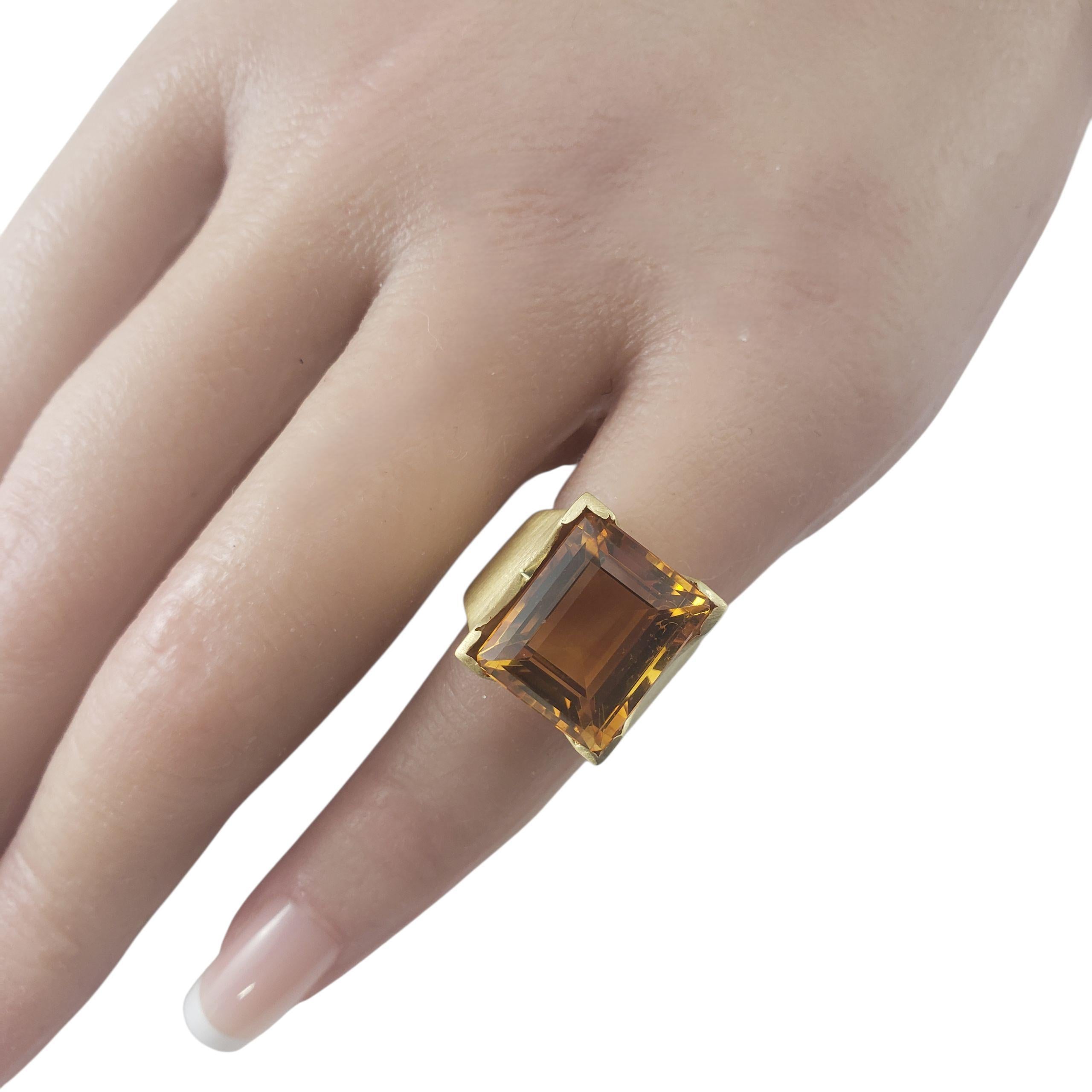 18 Karat Yellow Gold Citrine Ring Size 5 #22647 en vente 3