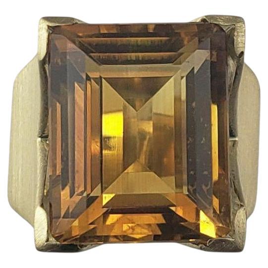 18 Karat Yellow Gold Citrine Ring Size 5 #22647 en vente