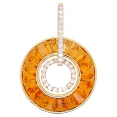 14 Karat Yellow Gold Citrine Taper Baguette Diamond Circle Pendant