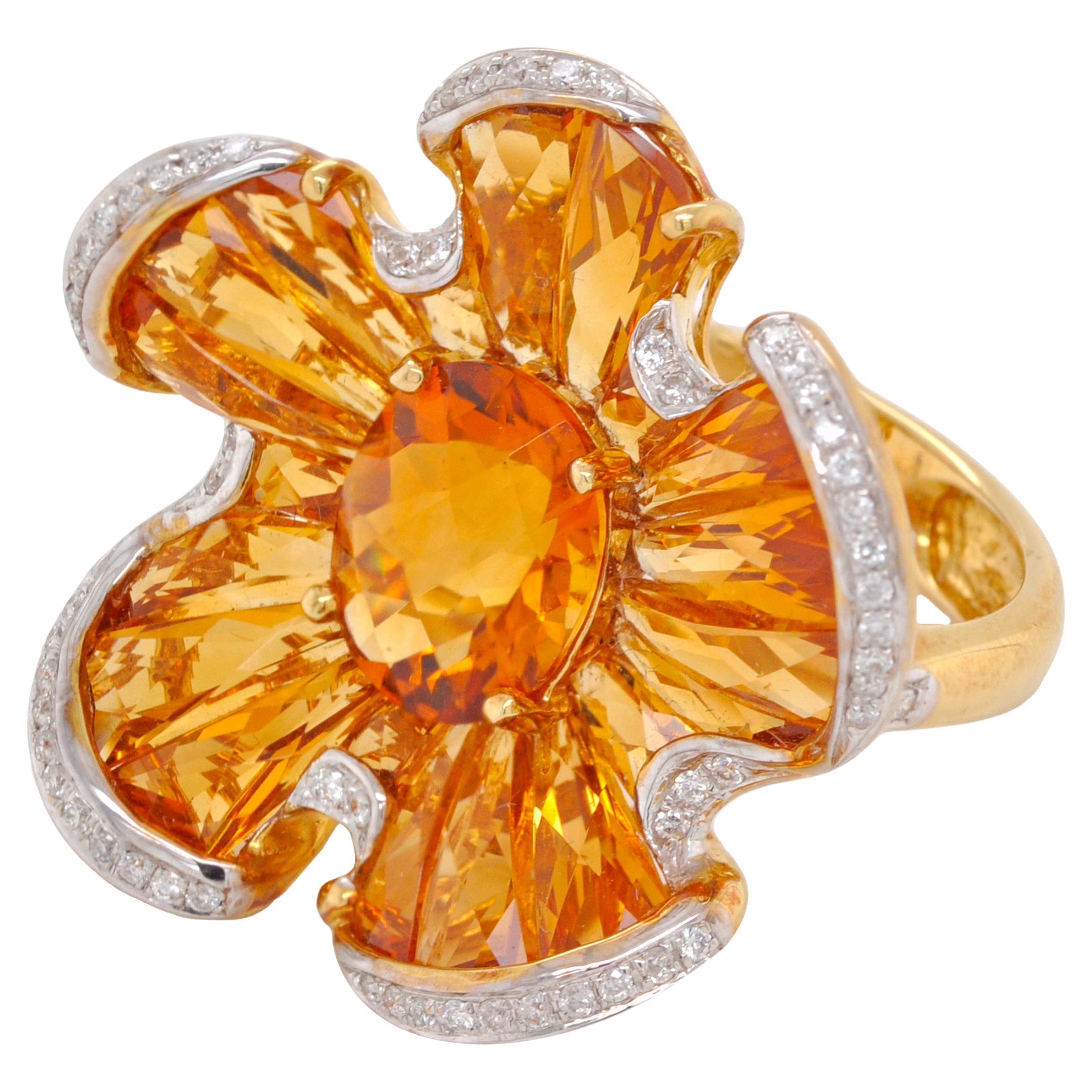 18 Karat Yellow Gold Citrine Tapered Baguette Diamond Cocktail Ring For Sale