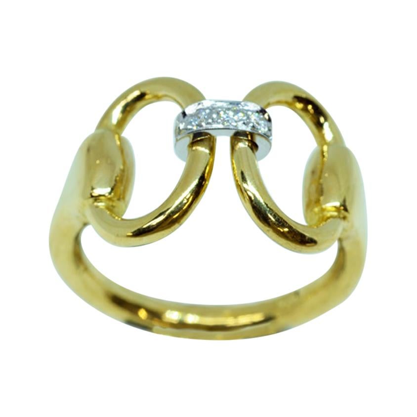 18 Karat Yellow Gold Classic Equestrian Platinum Diamond Linked Horsebit Ring For Sale