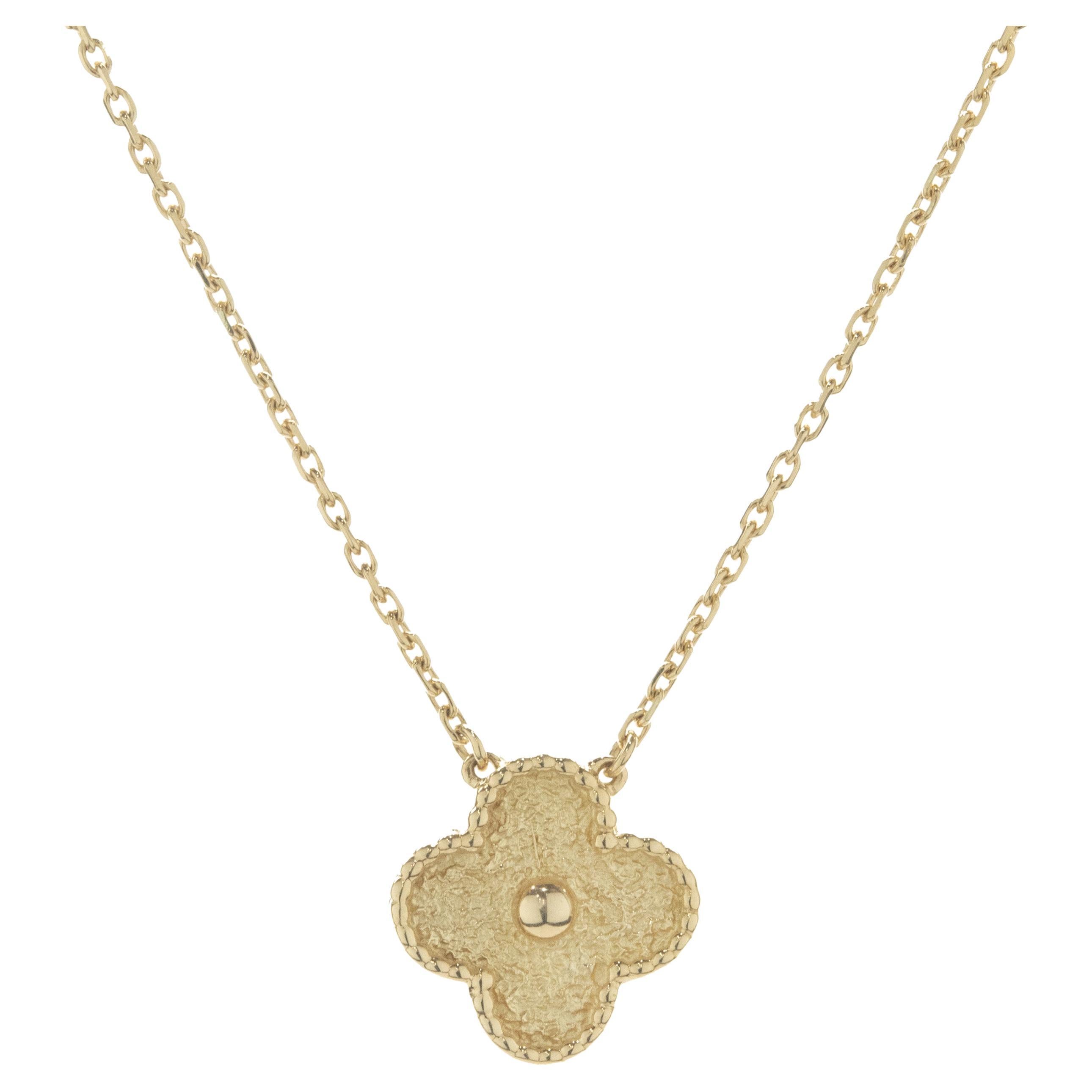 18 Karat Yellow Gold Clover Necklace
