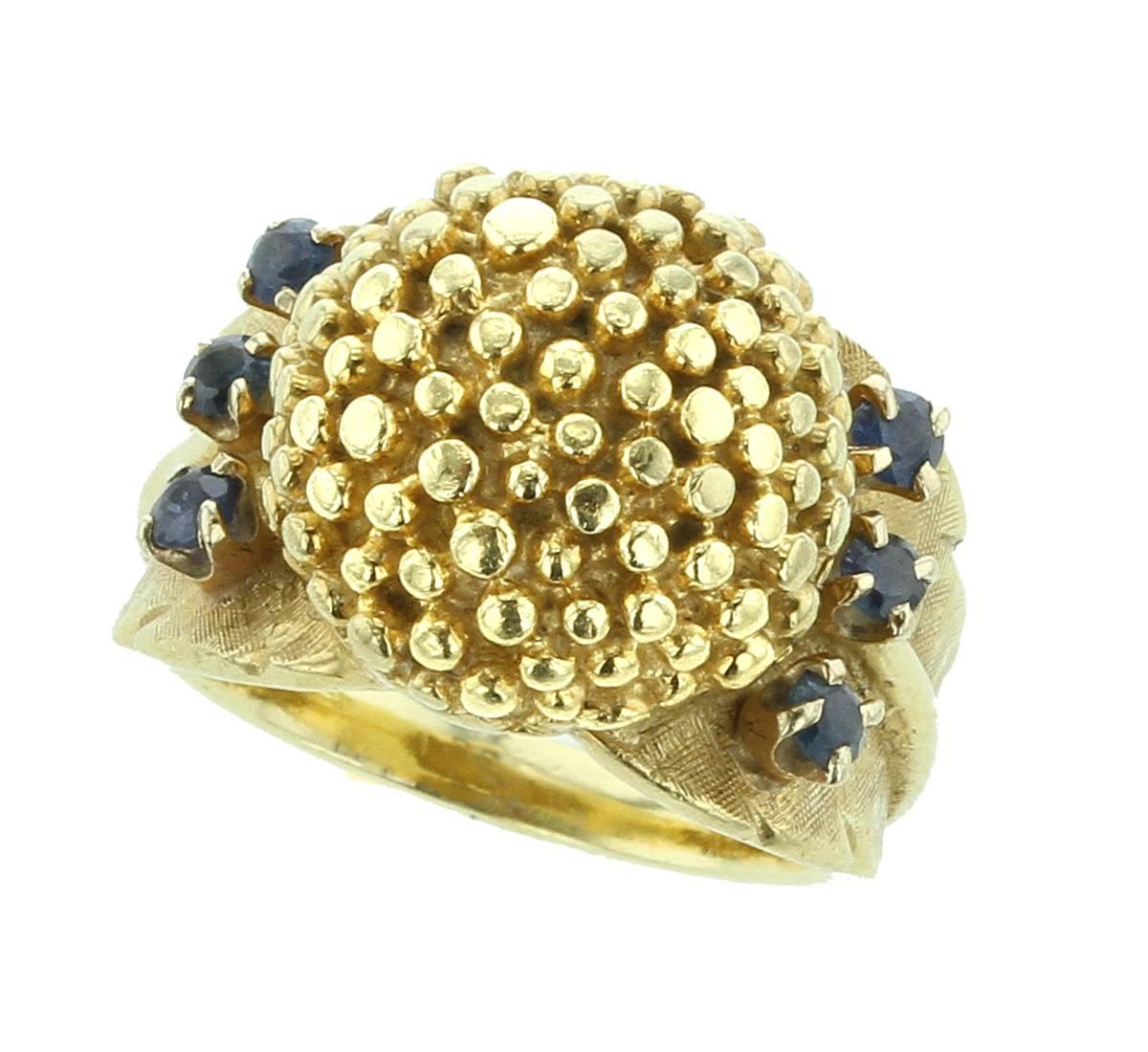 Round Cut 18 Karat Yellow Gold Cluster and Sapphire Ring