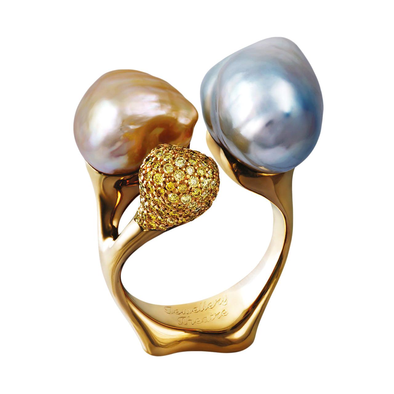 18 Karat Yellow Gold Cocktail Ring 1.49 Carat Yellow Diamonds and Baroque Pearls For Sale