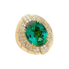 Vintage 18 Karat Yellow Gold Cocktail Ring Set with 6.75 Carat Tourmaline and Diamonds