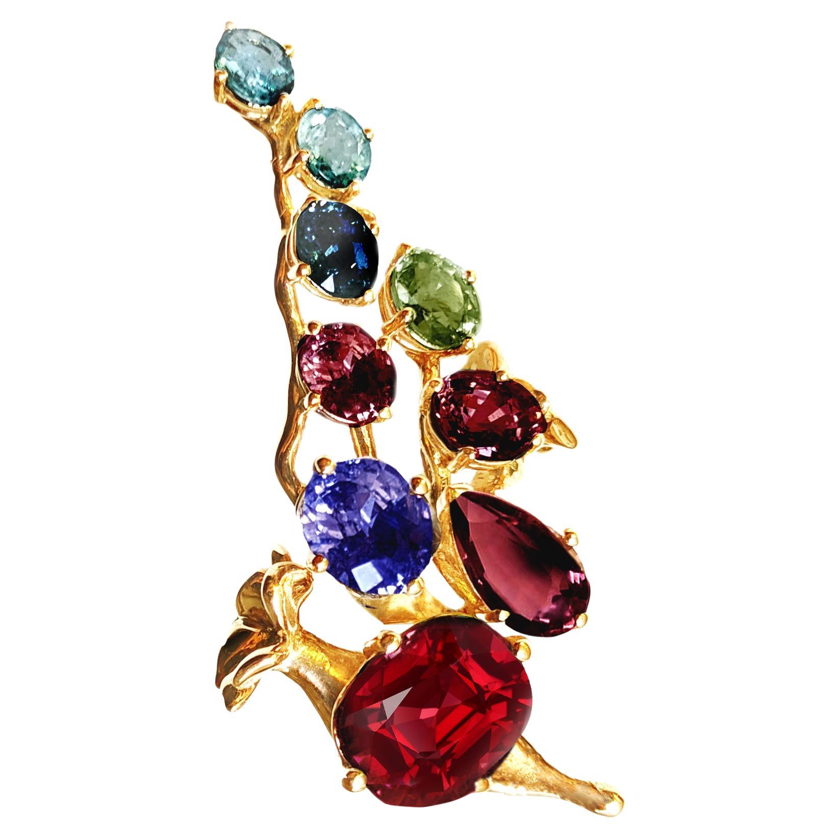 GRS Certified Three Carats Red Spinel Yellow Gold Cocktail Ring with Sapphires For Sale