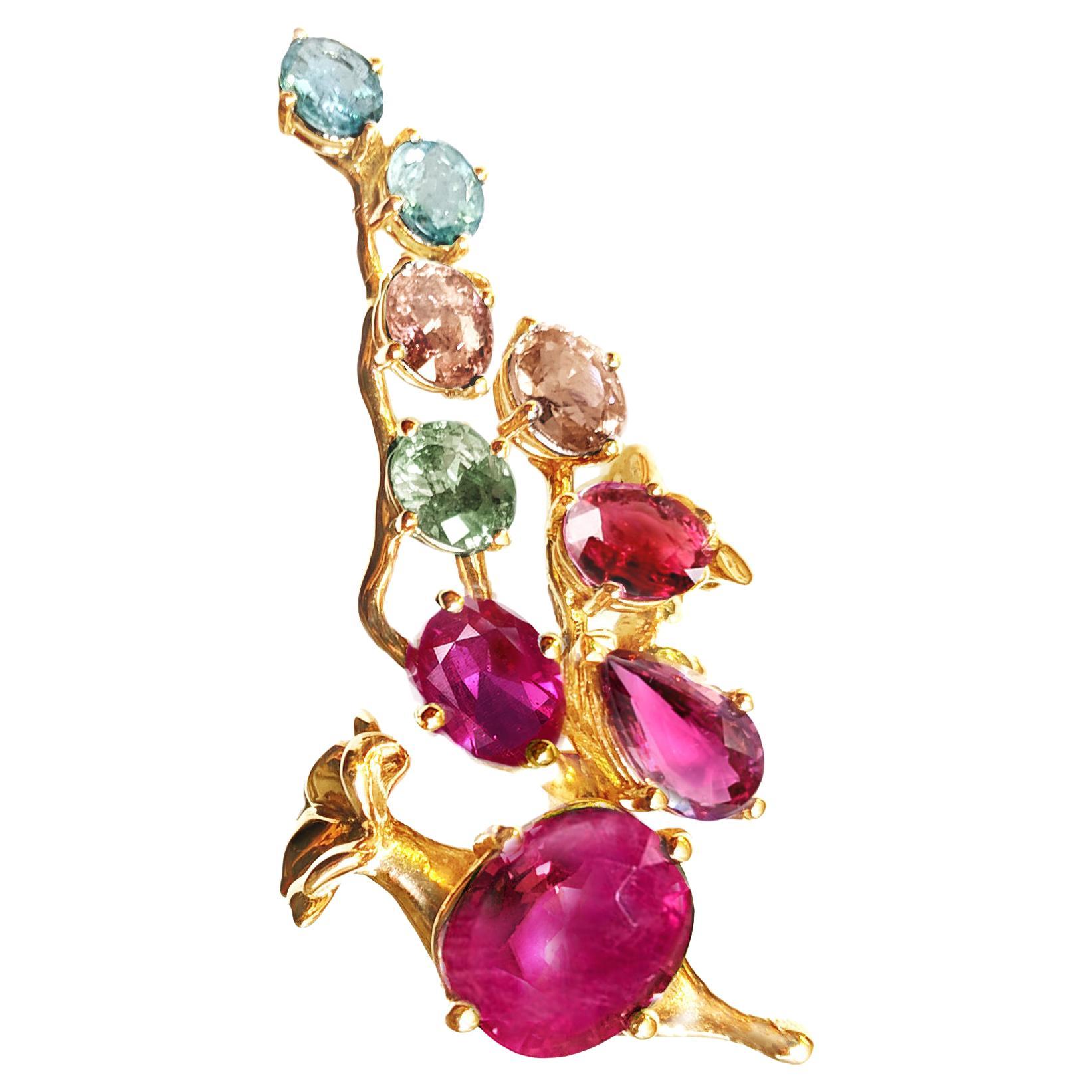 18 Karat Yellow Gold Cocktail Rubies Ring with Green Sapphire and Malaya Garnet For Sale