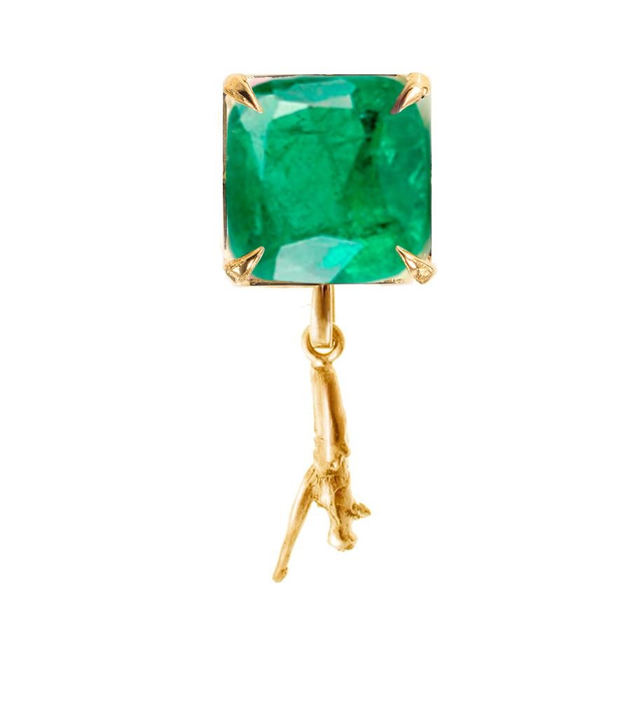 Cushion Cut Eighteen Karat Yellow Gold Cocktail Stud Earrings with Natural Vivid Emeralds For Sale