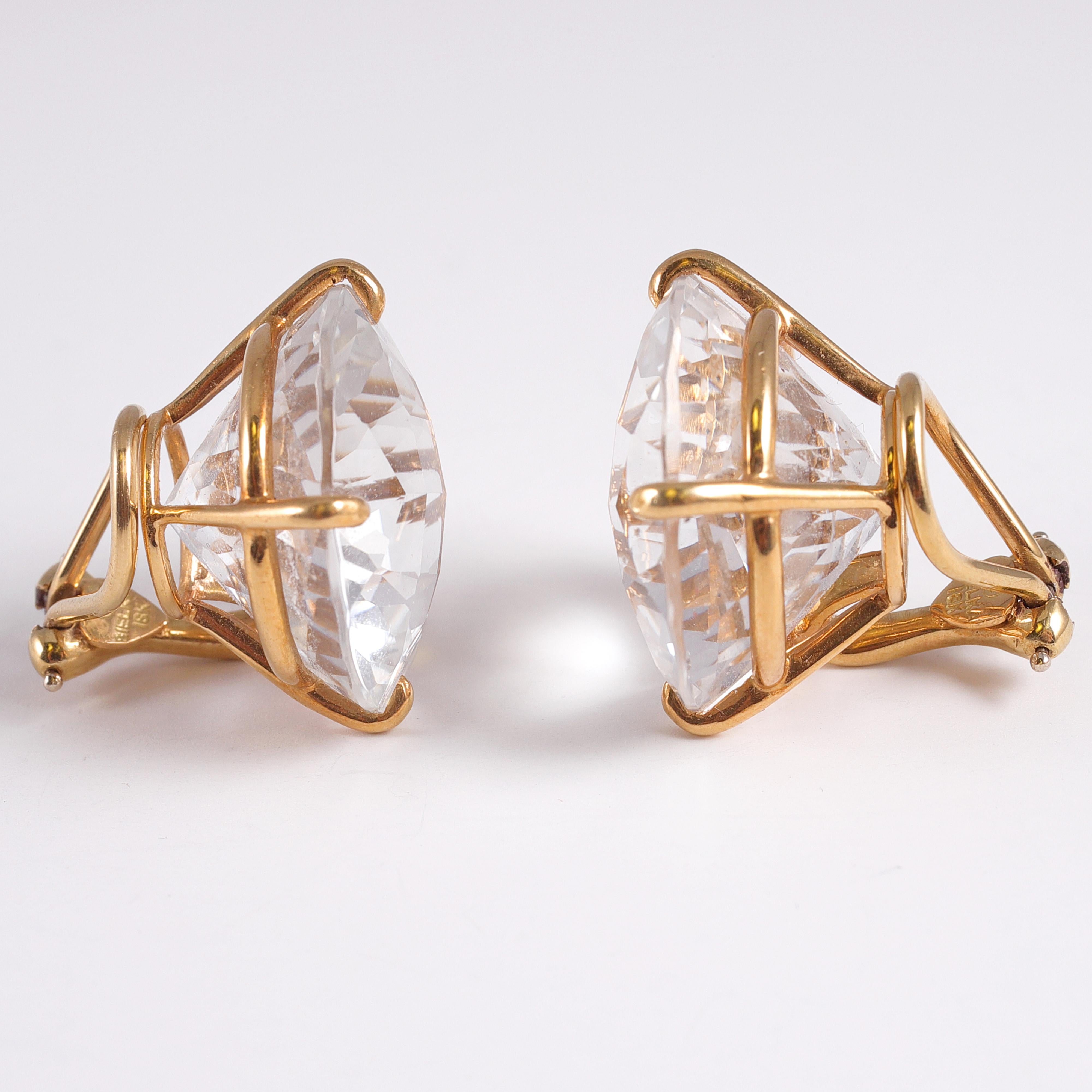 18 Karat Yellow Gold Colorless Quartz Earrings by Bielka In Good Condition In Dallas, TX