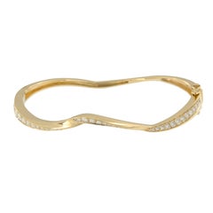 Pulsera Contemporánea de Oro Amarillo de 18 Kilates con Diamantes Pave de 1,14 Cttw