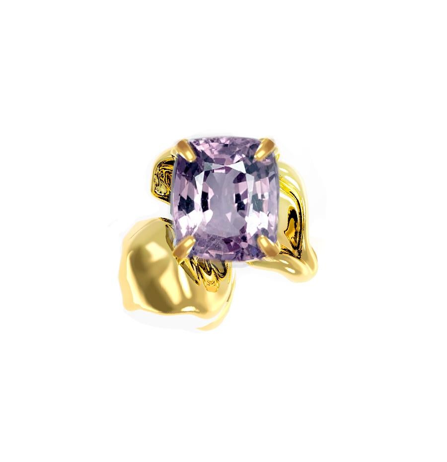 This Buttercup Flower contemporary brooch is a piece of jewelry, crafted from 18 karat yellow gold and encrusted with a natural cushion purple spinel, weighing 1.34 carats. The ring is designed by the talented artist and oil painter from Berlin,