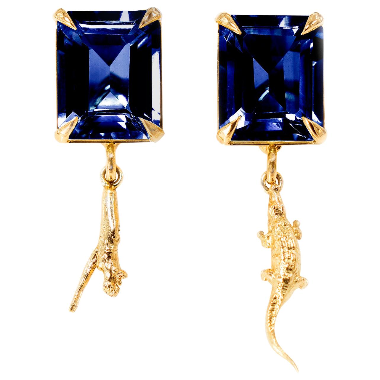 Eighteen Karat Yellow Gold Contemporary Clip-On Earrings with Sapphires For Sale