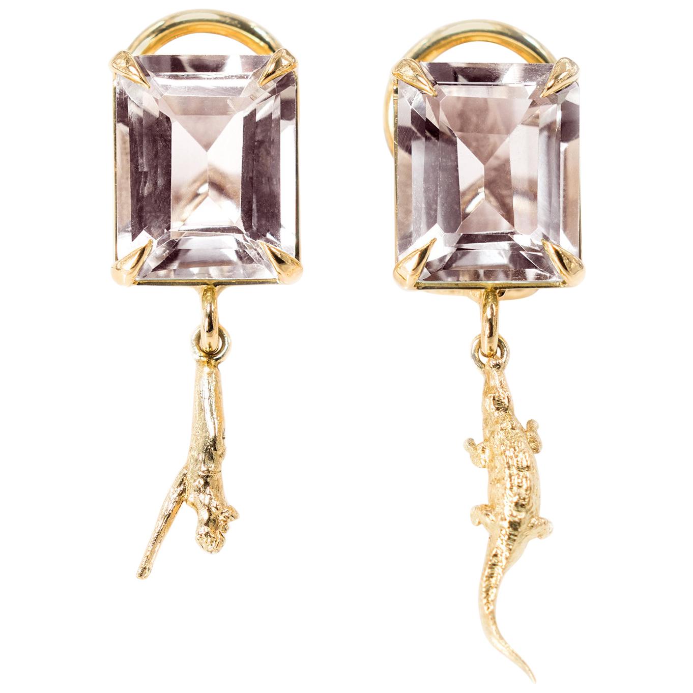 Pendientes Contemporáneos de Oro Amarillo de Dieciocho Kilates con Morganitas Rosa Claro