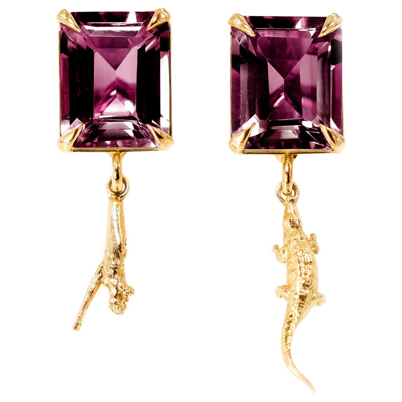 Eighteen Karat Yellow Gold Contemporary Stud Earrings with Pink Rubies
