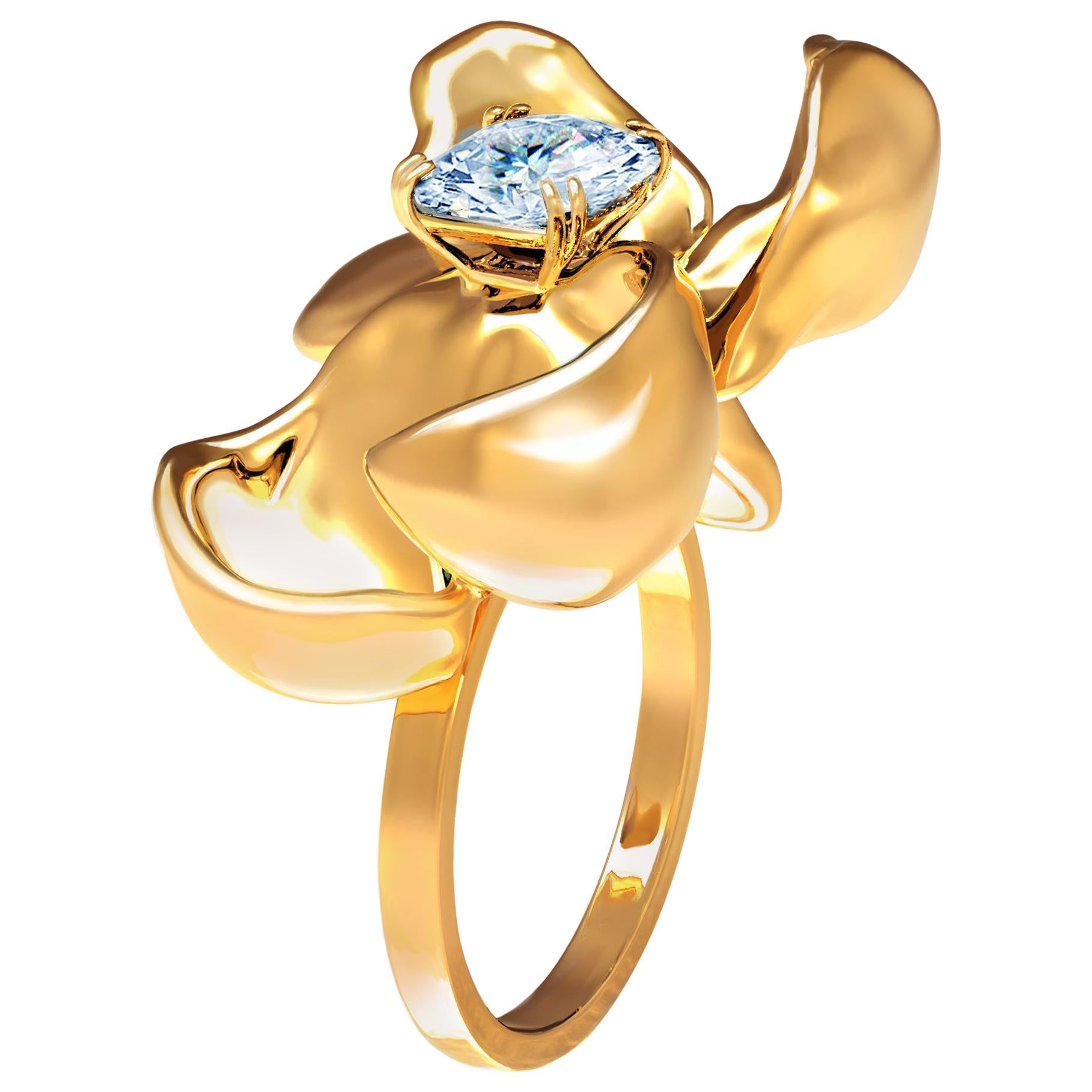 Bague de fiançailles contemporaine en or jaune avec saphir bleu clair