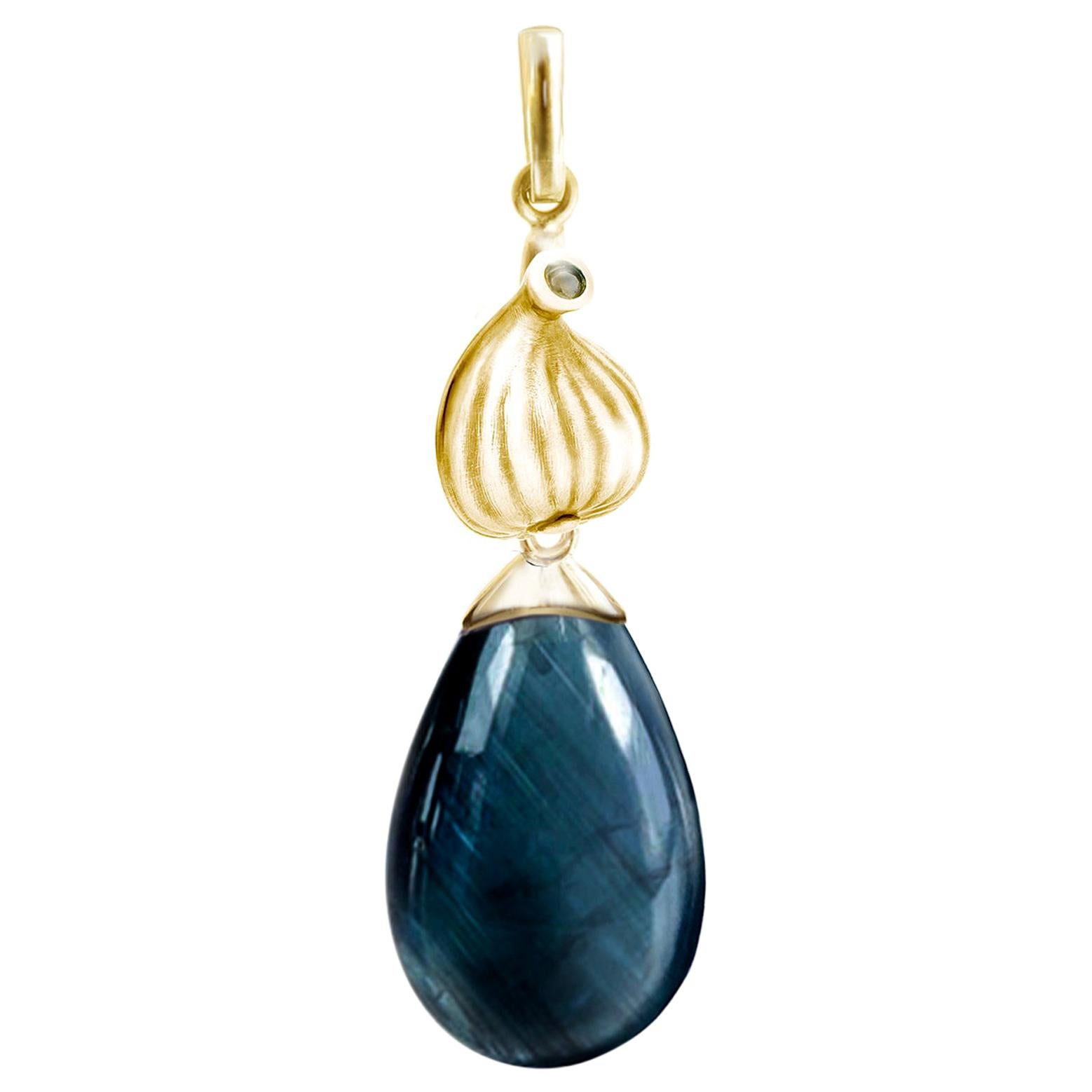 18 Karat Yellow Gold Contemporary Pendant Necklace with Indicolite and Diamond For Sale