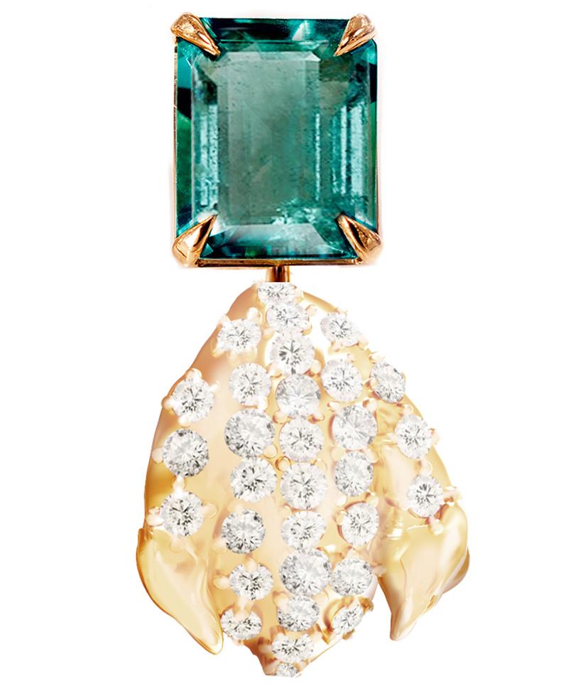 Yellow Gold Contemporary Peony Stud Earrings with Diamonds and Green Emeralds For Sale 6