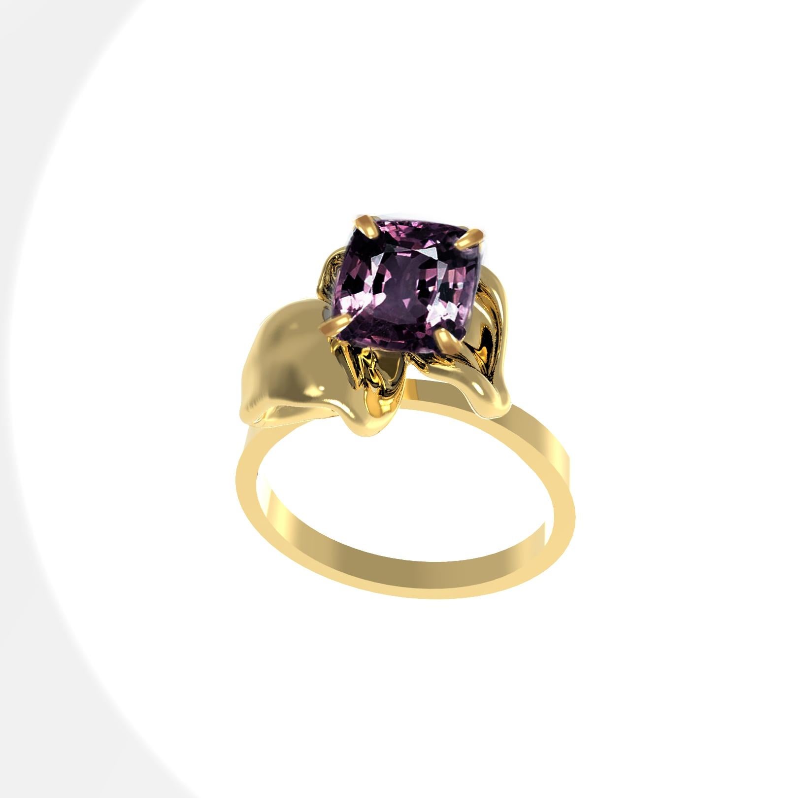 Cushion Cut Eighteen Karat Yellow Gold Contemporary Ring with Ink Purple Cushion Spinel For Sale