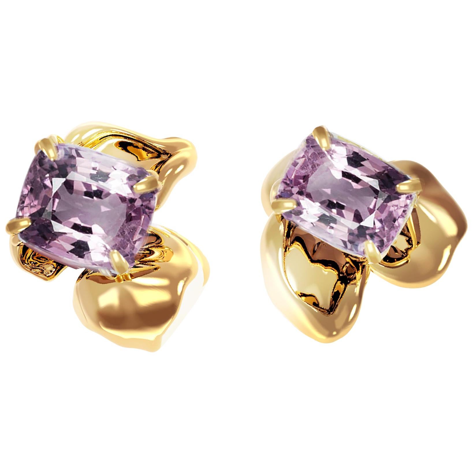 Yellow Gold Contemporary Stud Earrings with Cushion Berry Spinels For Sale