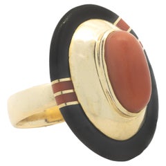 Bague en or jaune 18 carats corail rouge et noir