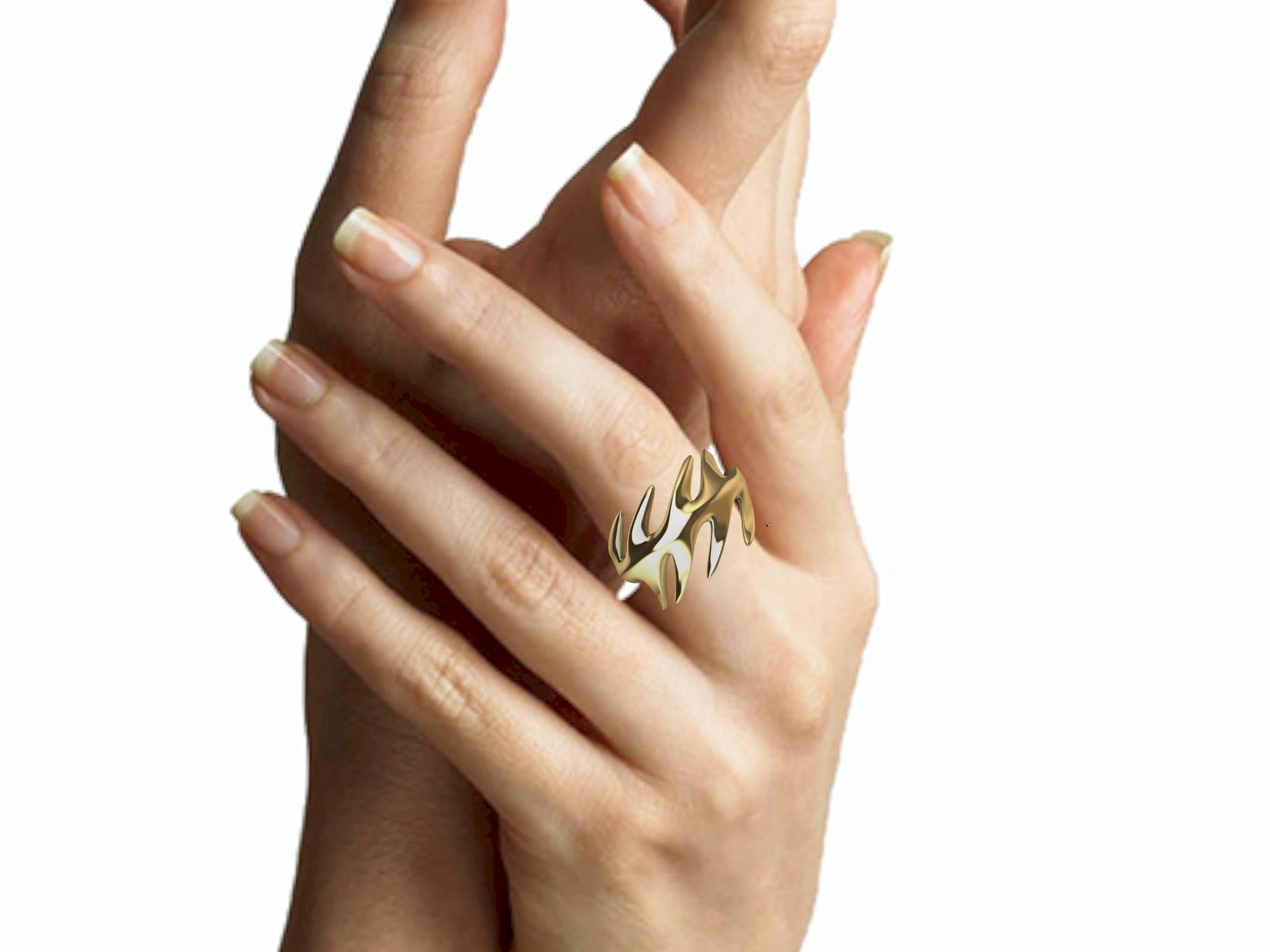 For Sale:  18 Karat Yellow Gold Crown of Thorns Ring18 Karat Yellow Gold Crown of Thorns Ri 2
