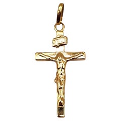 18 Karat Yellow Gold Crucifix Pendant #19998