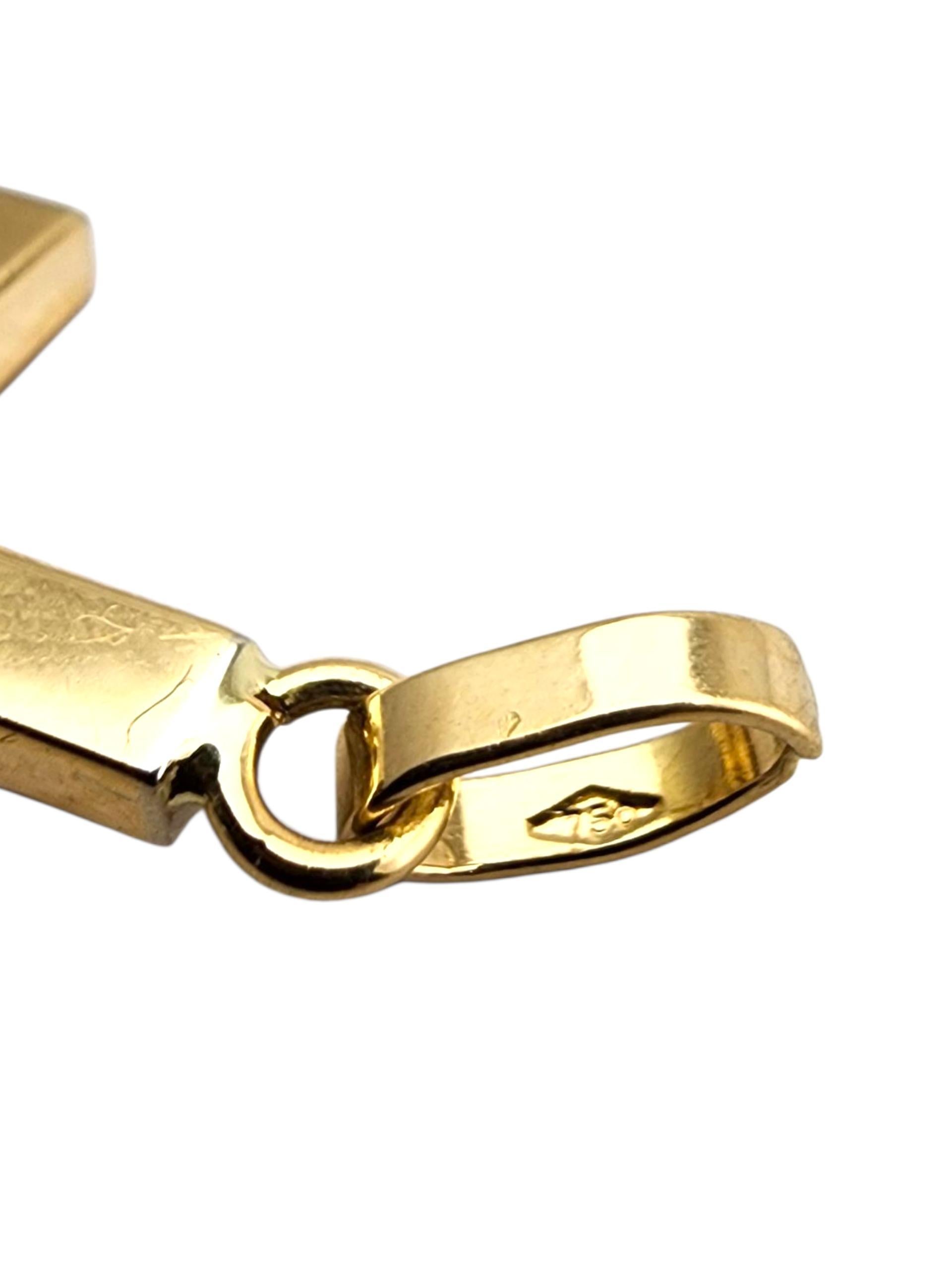 Pendentif Crucifix en or jaune 18 carats #23501 en vente 2