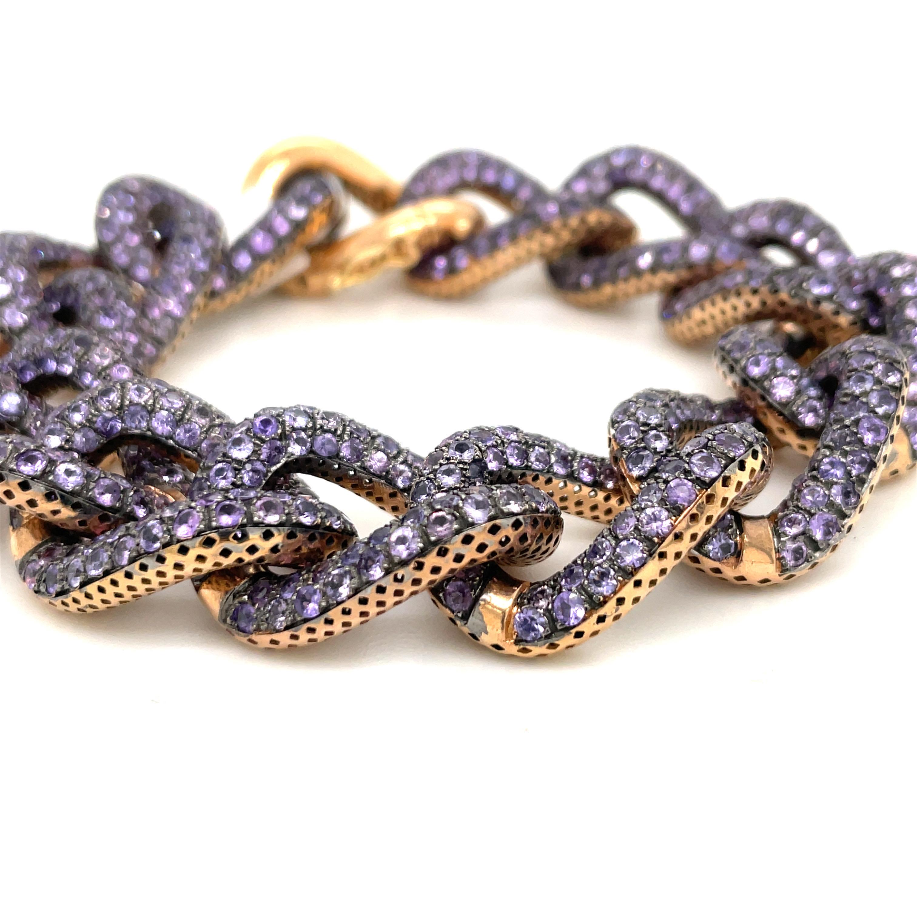 Round Cut 18 Karat Yellow Gold Cuban Link Amethyst Bracelet 75 Grams Made In Italy   For Sale