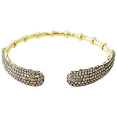Bracelet manchette en or jaune 18 carats et bambou avec 5,3 diamants naturels bruns